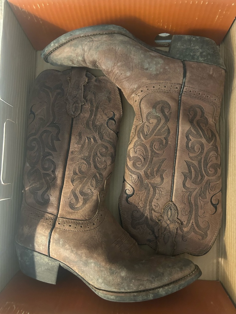 Justin Boots Brown Embroidered Western Cowgirl Boots